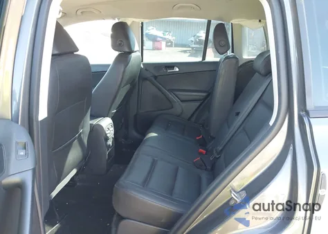 2016 Volkswagen Tiguan S из США, поврежденный, VIN WVGAV7AX1GW538333